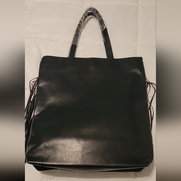 Victoria's Secret Large Fringe Bag With Wristlet - Picture 5 of 11